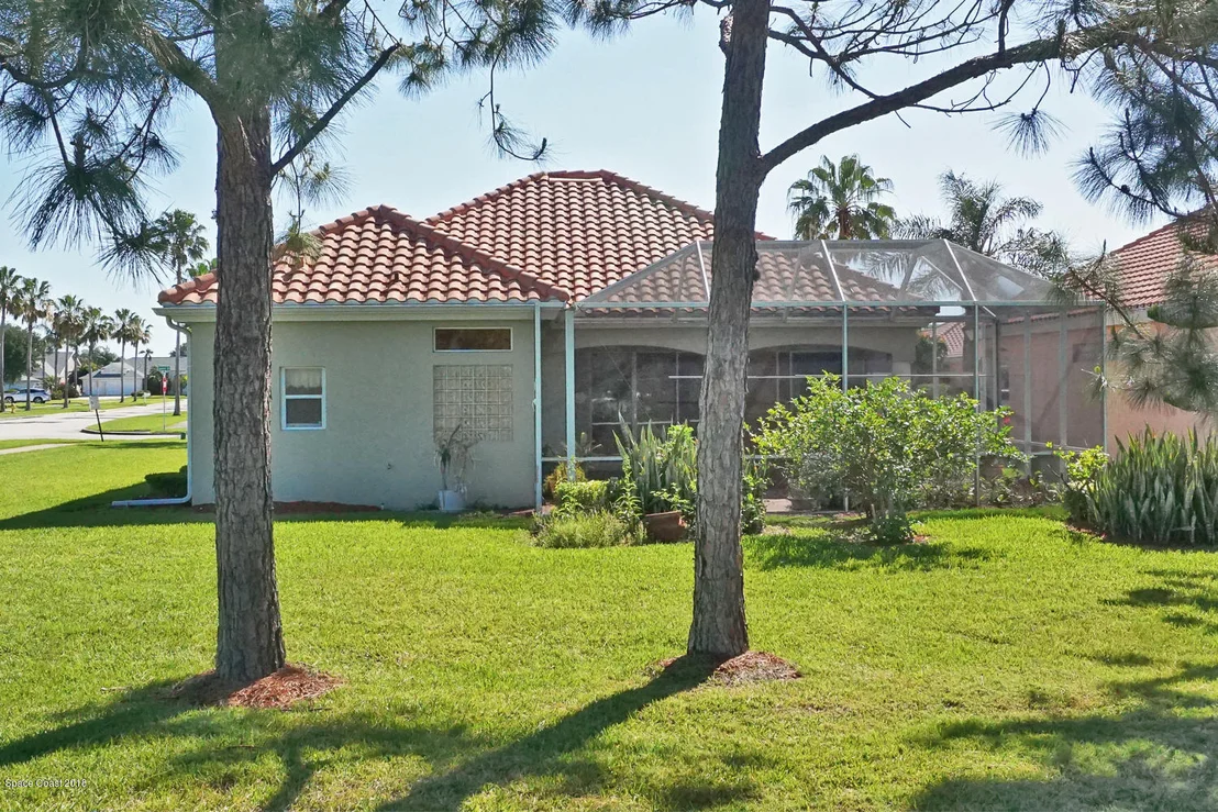 Photo of 350 Carmel Drive