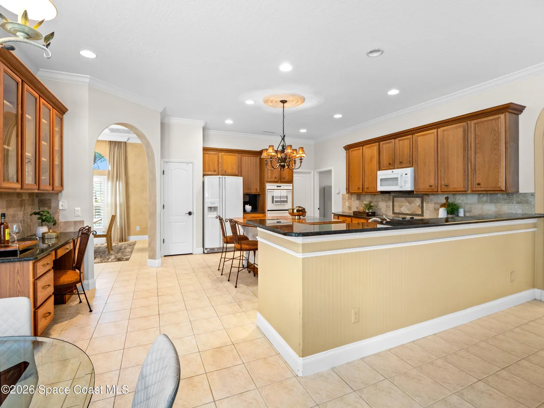 Photo of 992 Balmoral Way