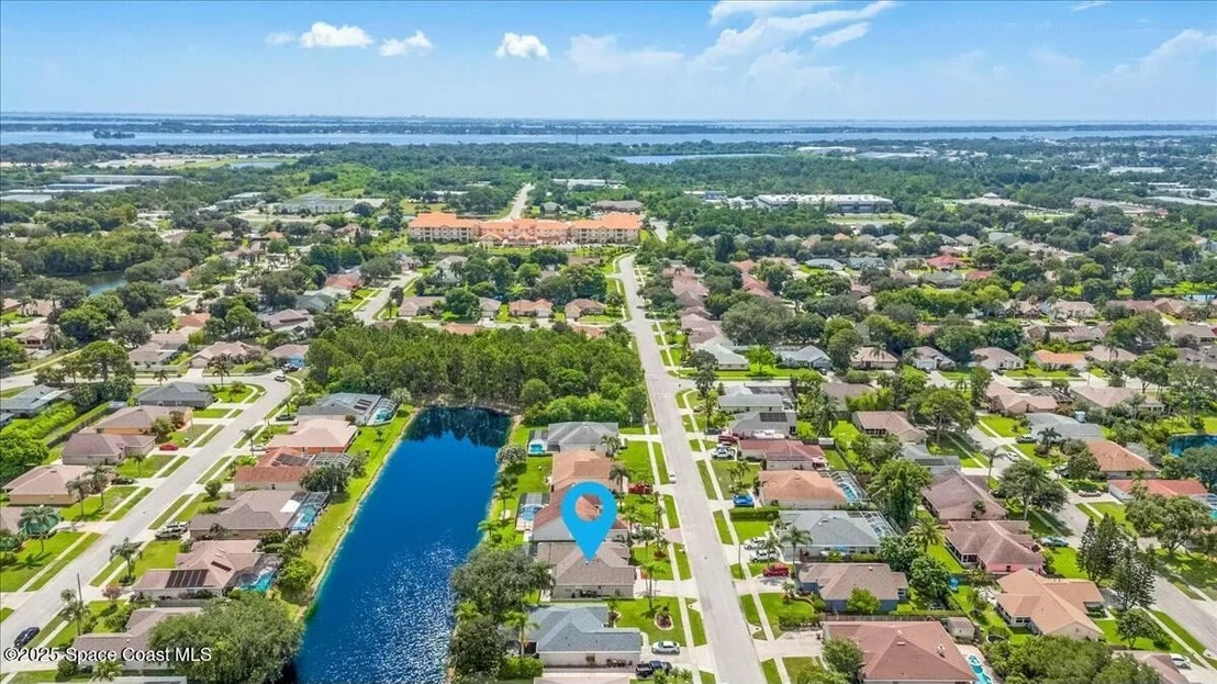 Photo of 972 Sabal Grove Drive