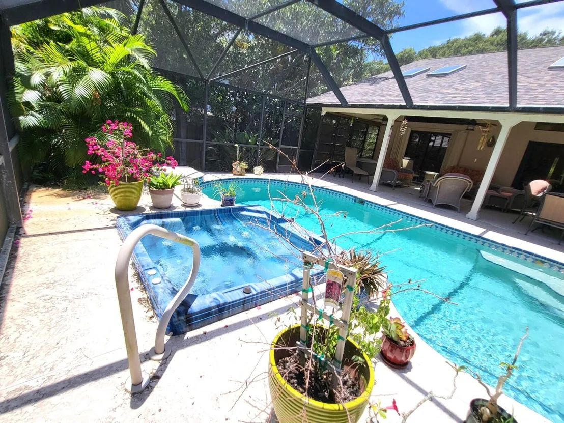 Photo of 451 Mallard Lane