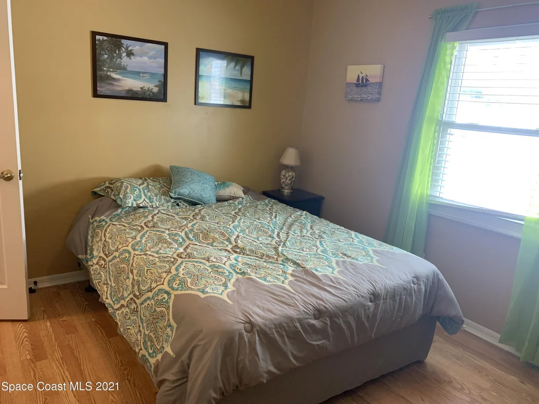 Photo of 6565 Dock Avenue