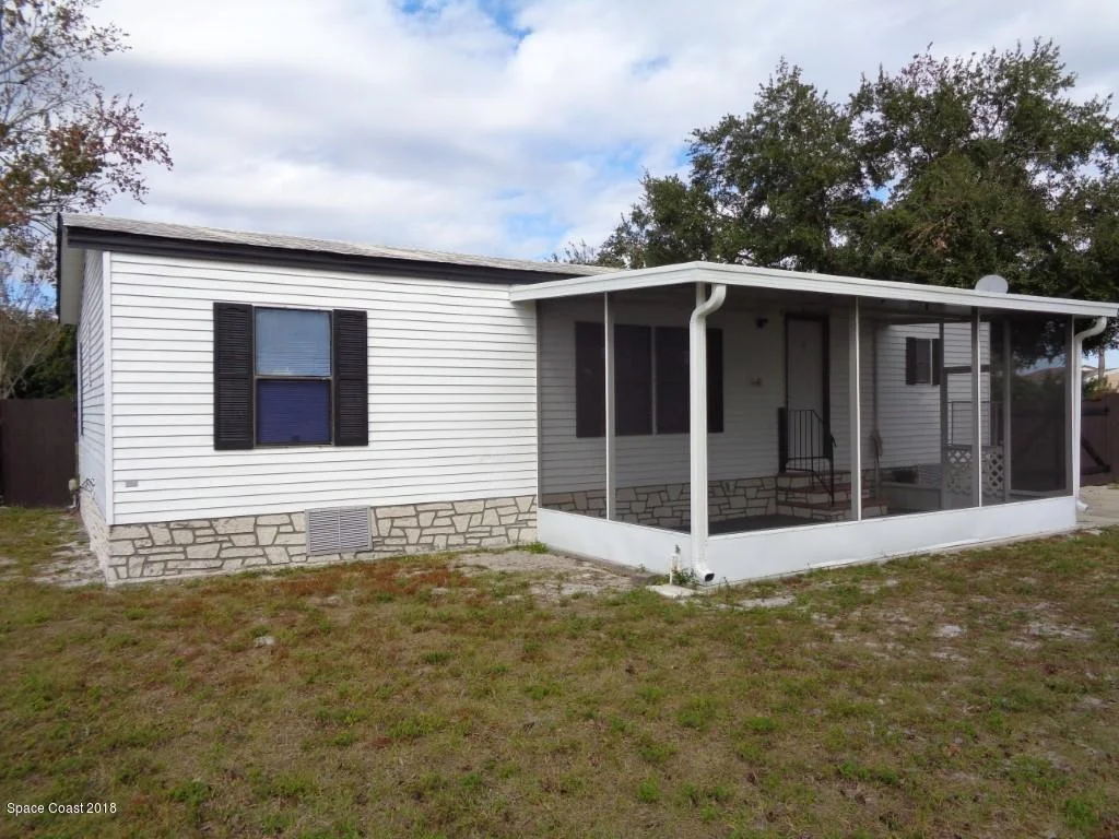 Photo of 569 Nicklaus Circle