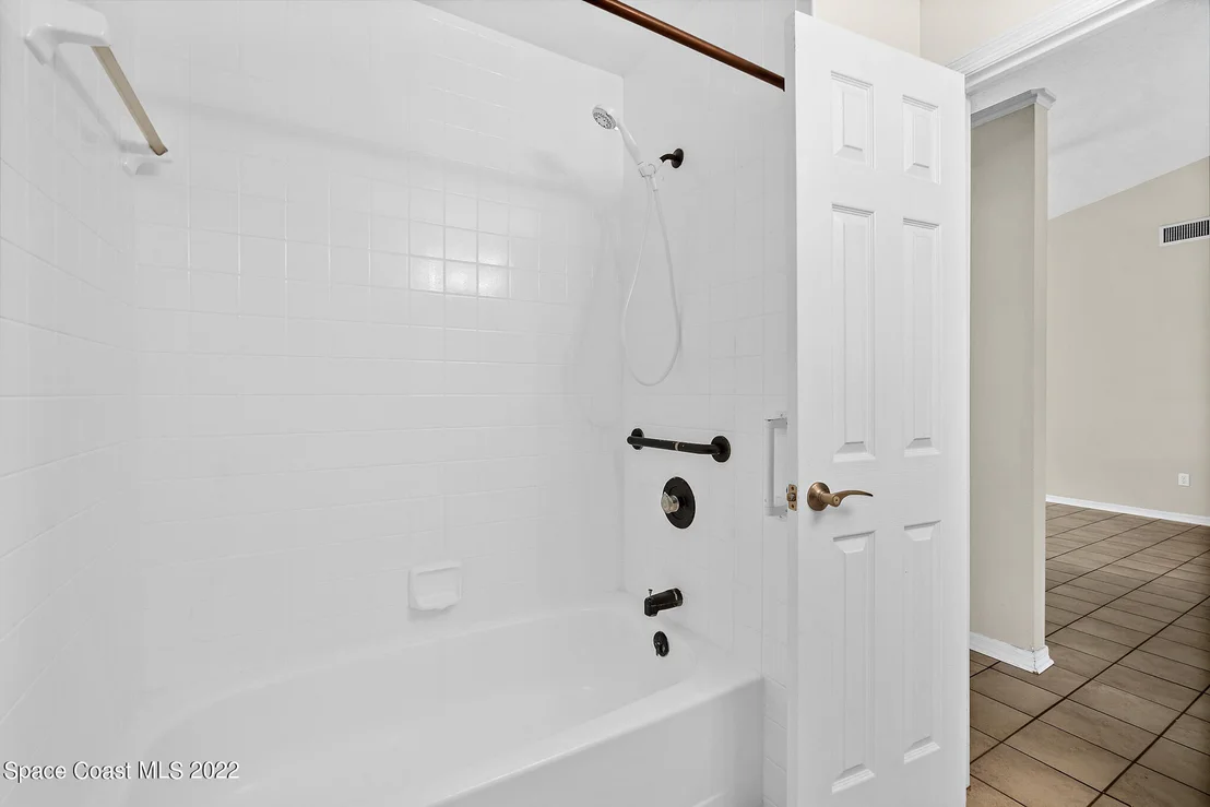 Photo of 6155 Corning Road