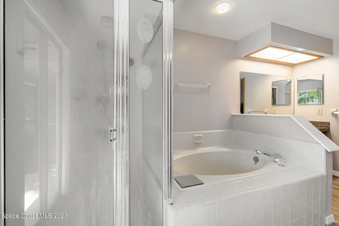 Photo of 938 Osprey Lane