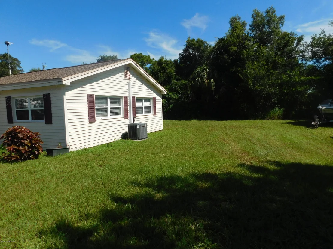 Photo of 2759 Myers Drive NE