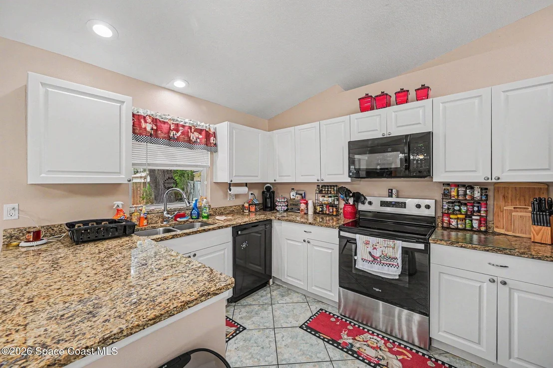 Photo of 6100 Adina Road