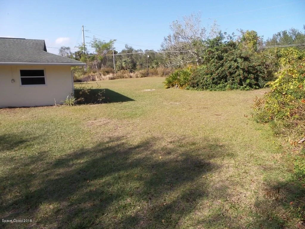 Photo of 320 Darrow Court