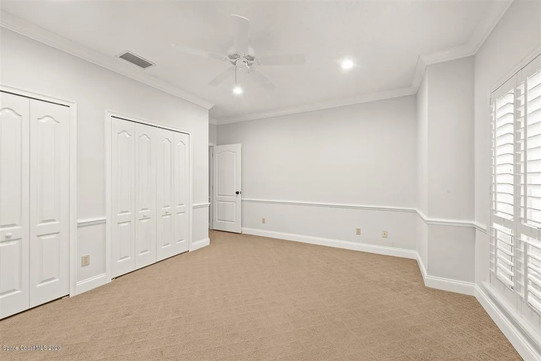 Photo of 437 Oriole Lane