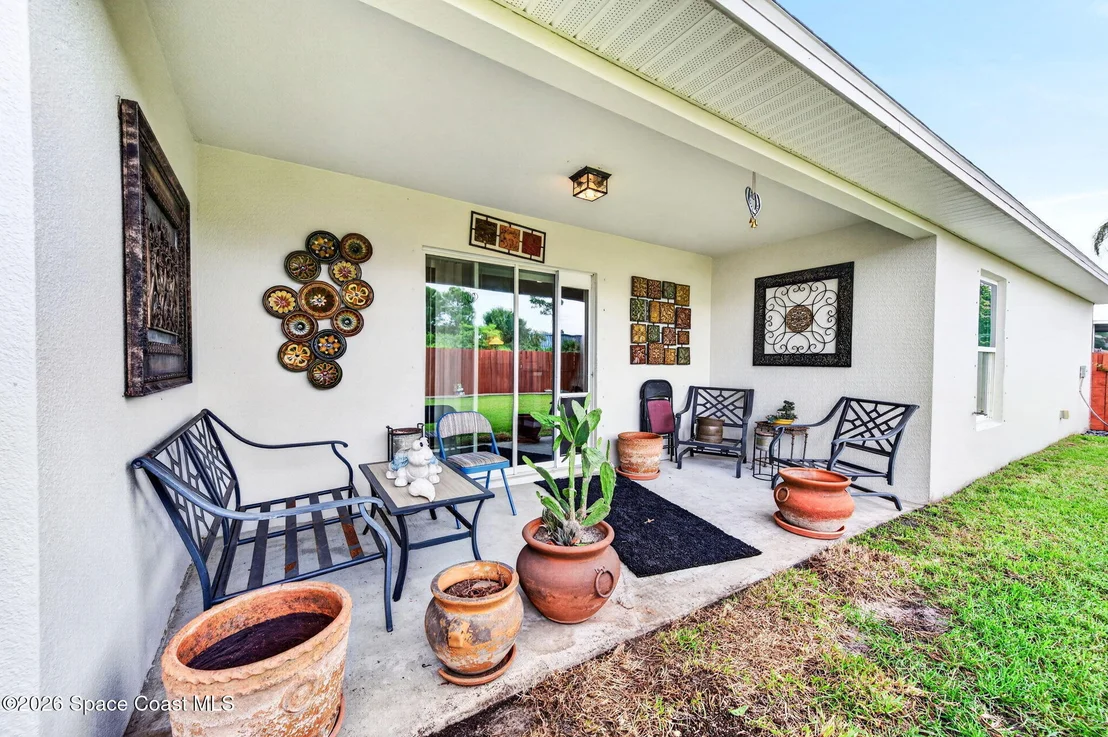 Photo of 143 Palm Circle