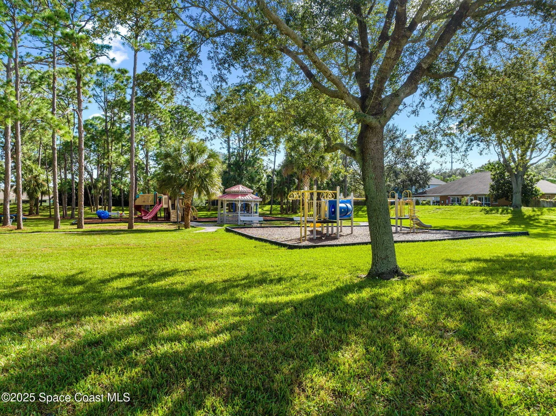 Photo of 312 Barrymore Drive