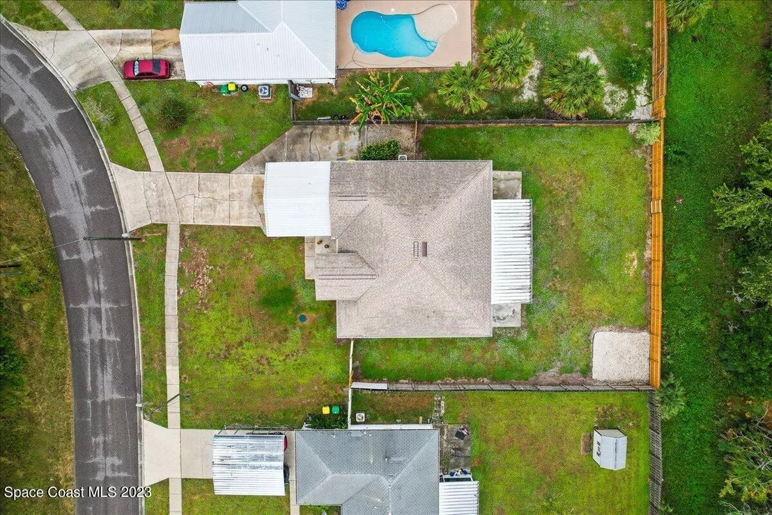 Photo of 545 Arabella Lane
