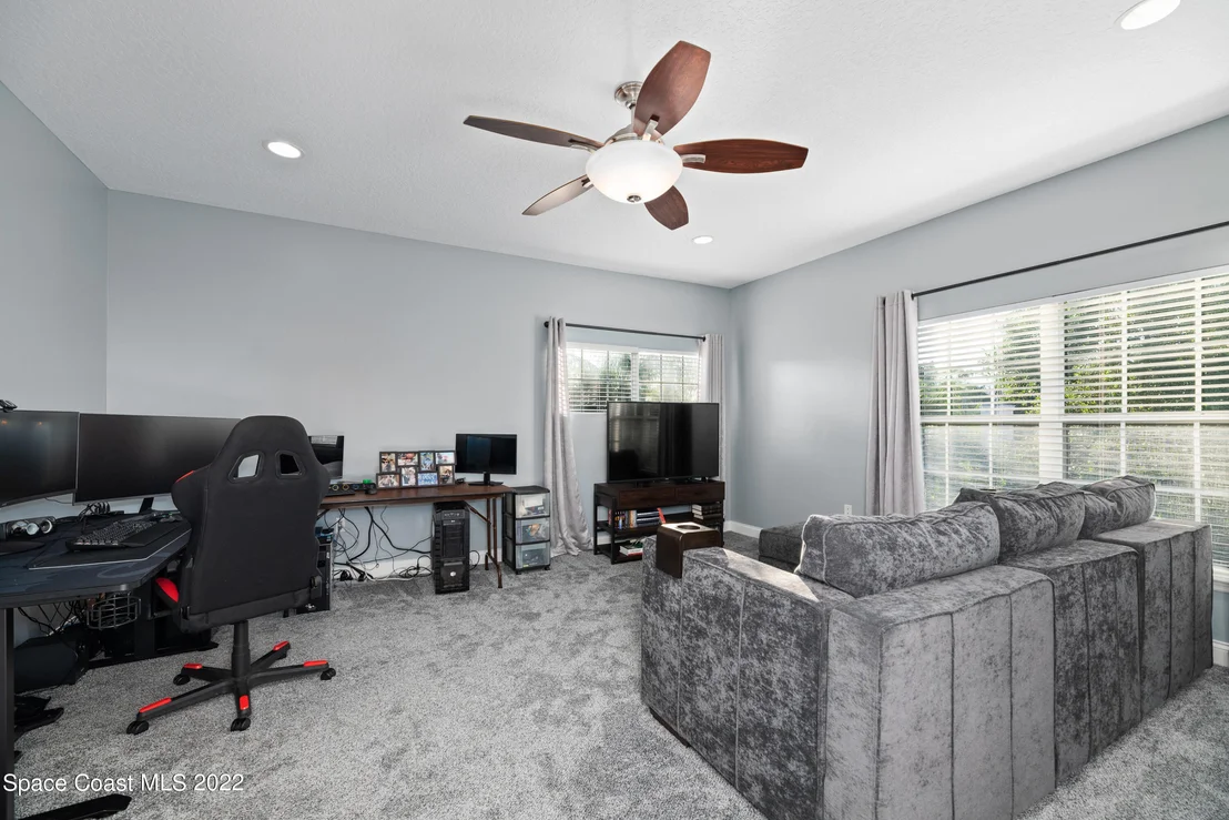 Photo of 720 Nightingale Drive