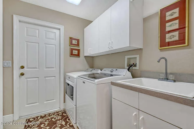Photo of 821 Peregrine Drive