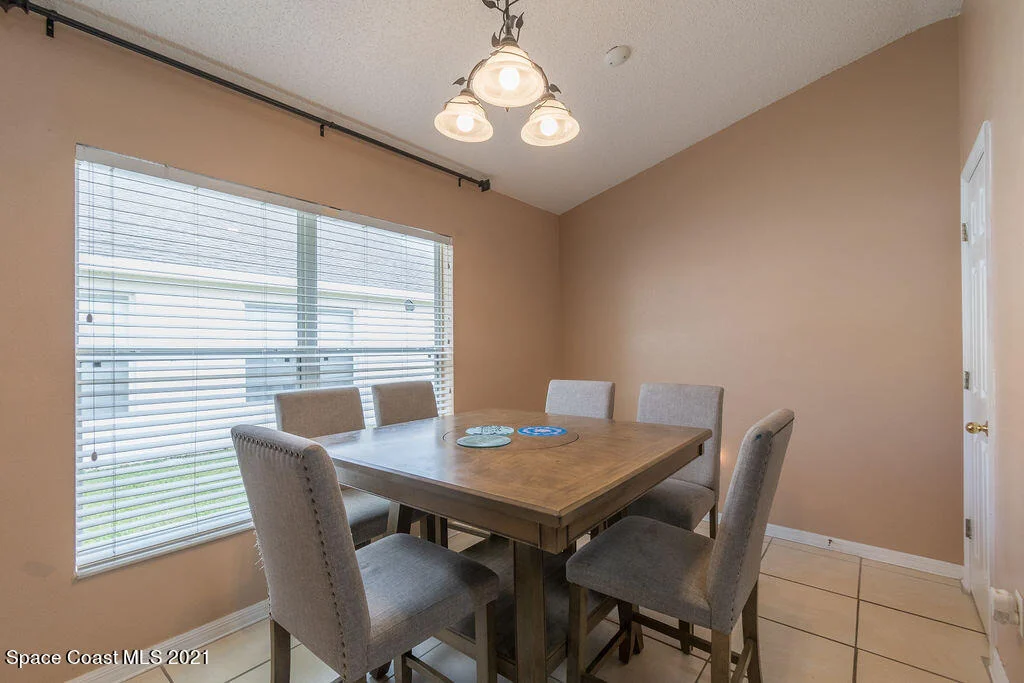 Photo of 2440 Bridgeport Circle