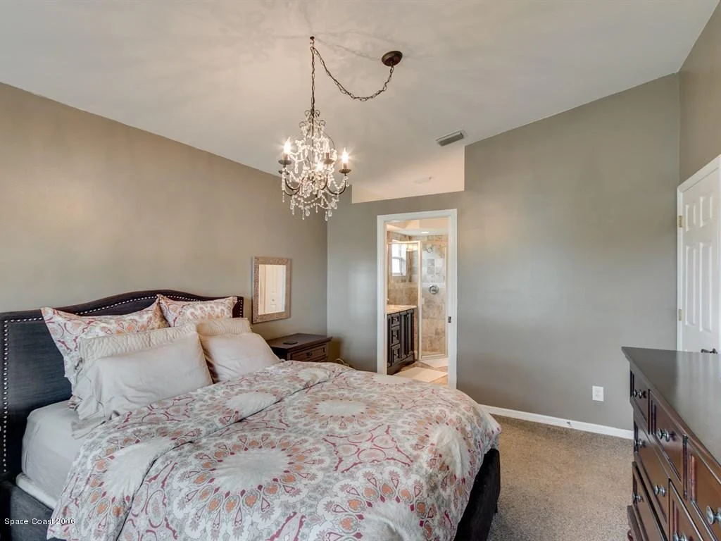Photo of 8035 Bracken Lane