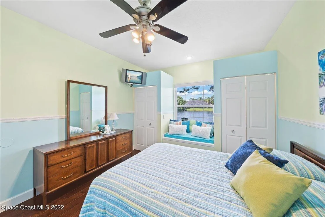 Photo of 7933 Timberlake Drive