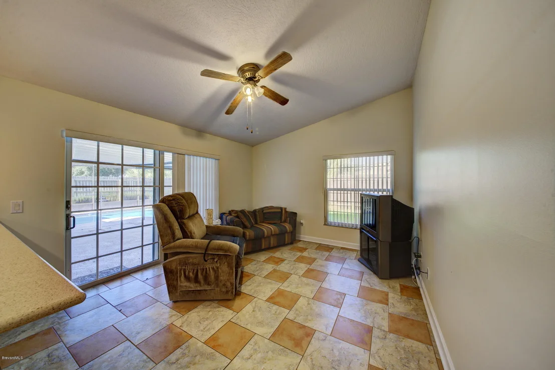 Photo of 1233 WEEPING WILLOW Lane