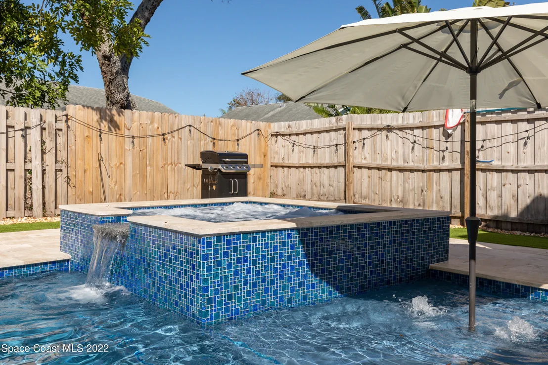 Photo of 1446 Brook Drive