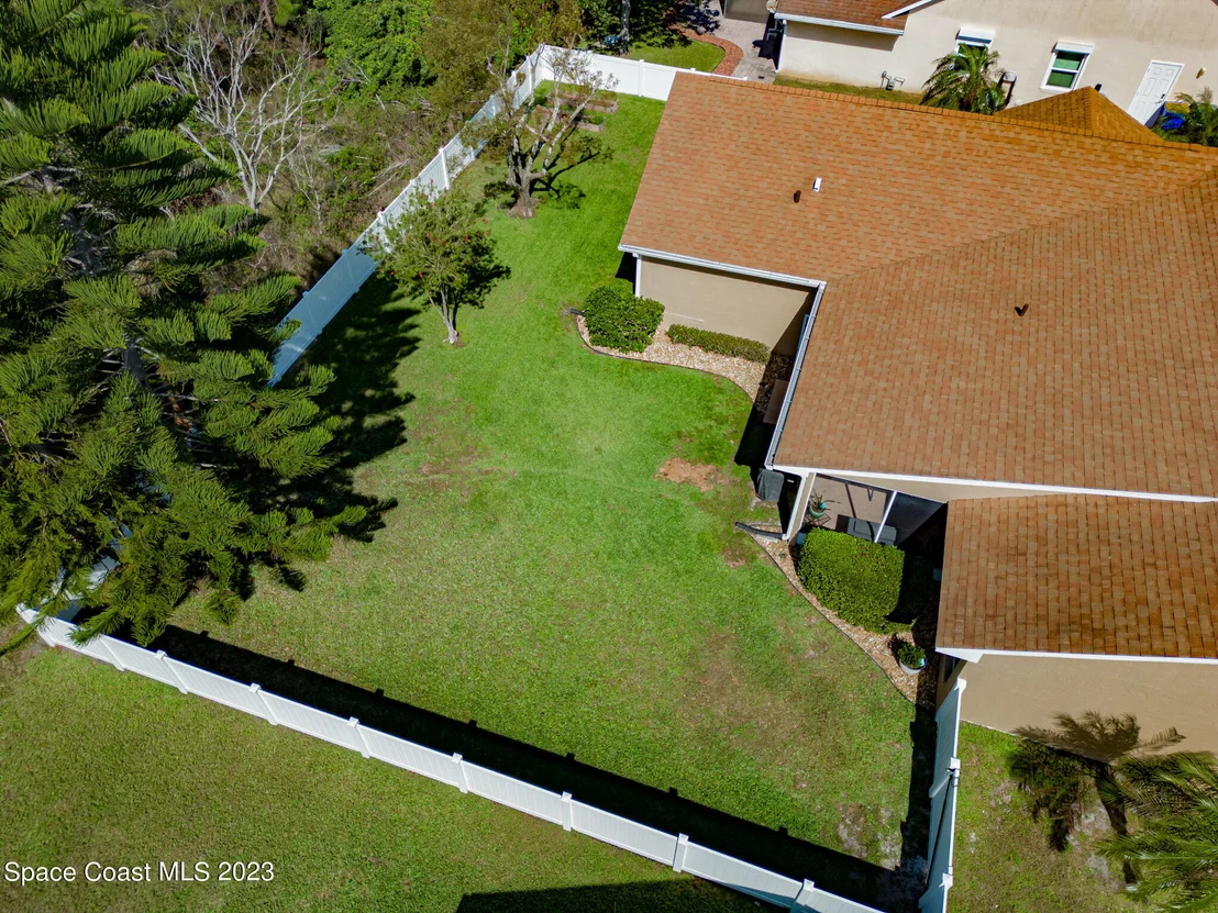 Photo of 969 Tamarind Circle