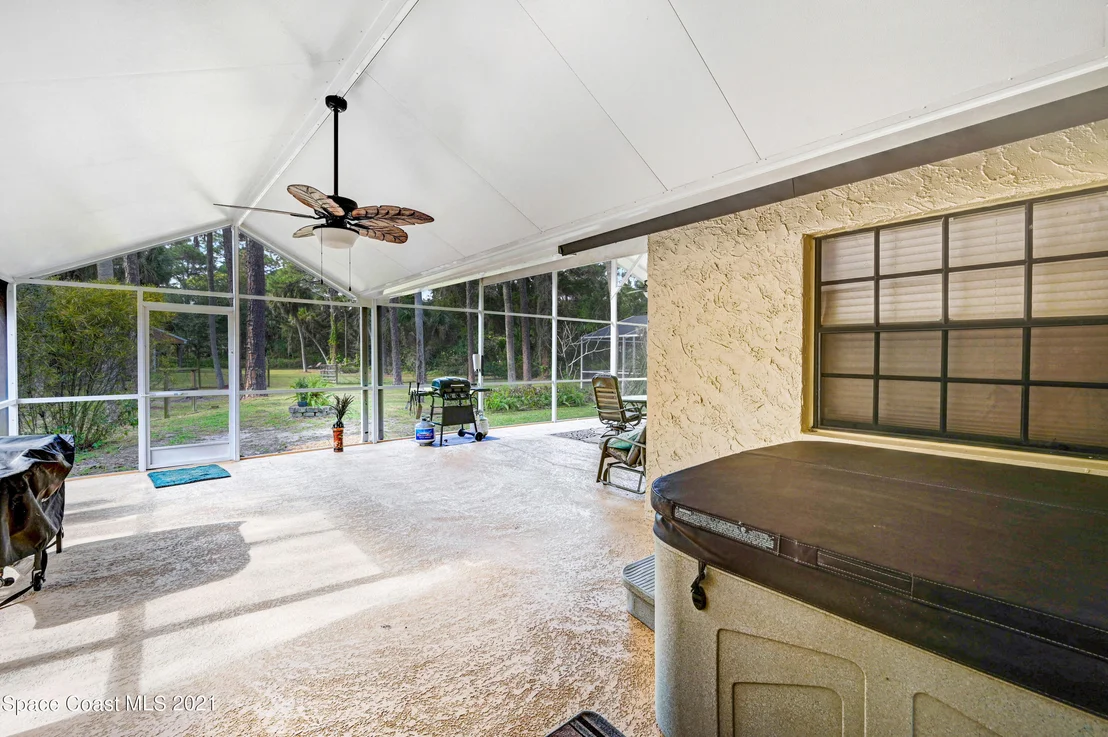 Photo of 2533 Meadow Lane