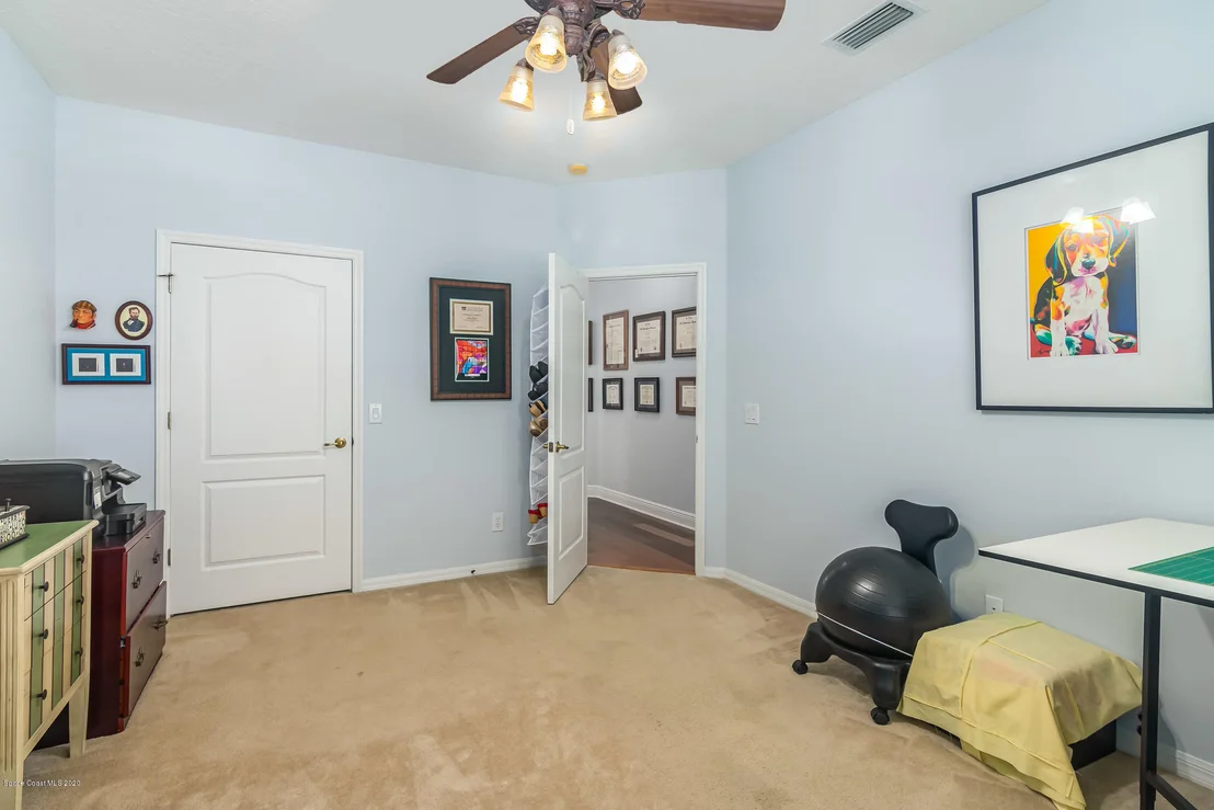 Photo of 5845 Newbury Circle