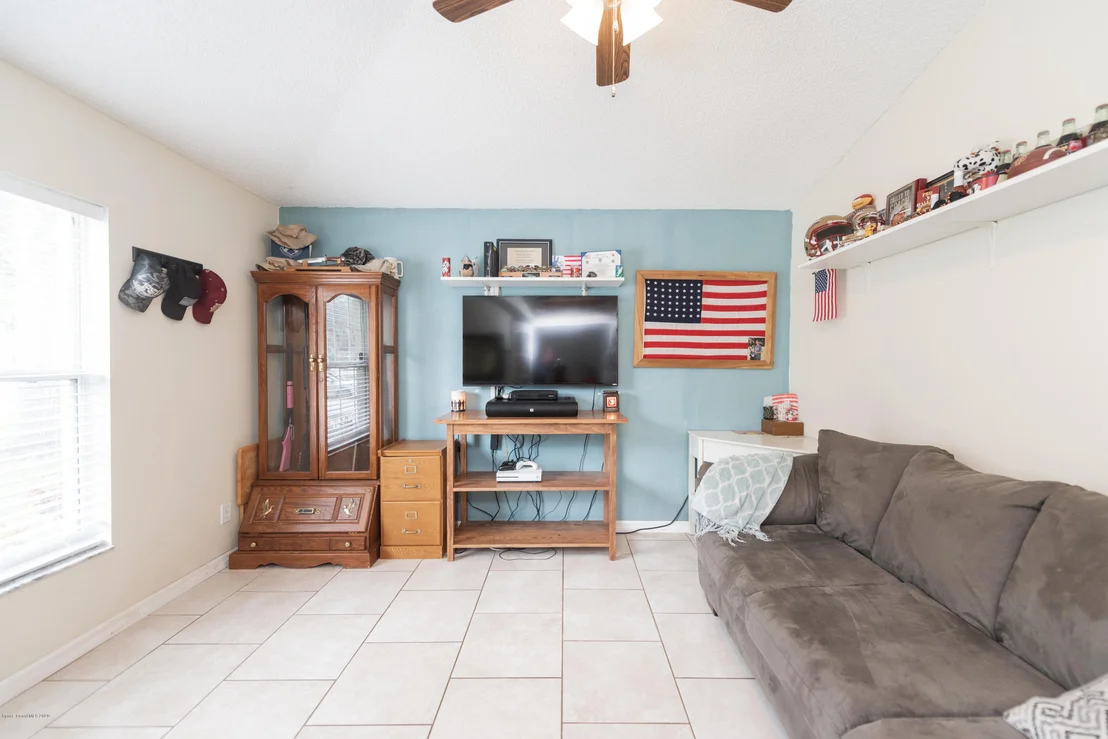 Photo of 6040 Adina Road