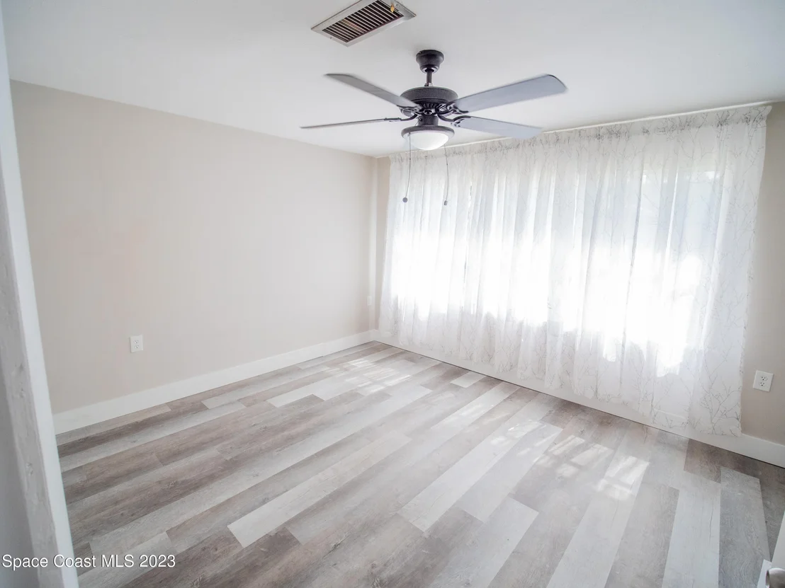 Photo of 116 Virginia Avenue