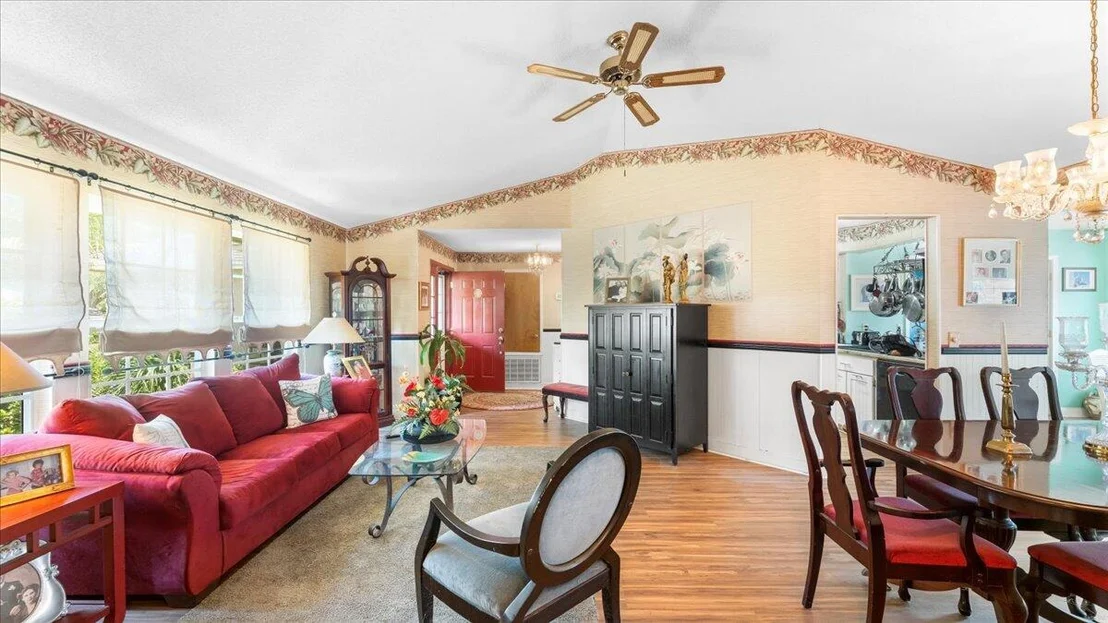 Photo of 5565 Brandon Street