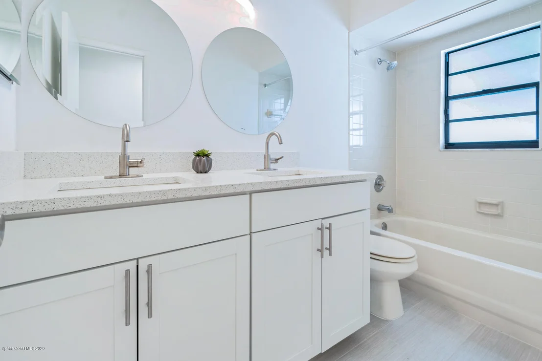 Photo of 908 Jamestown Drive