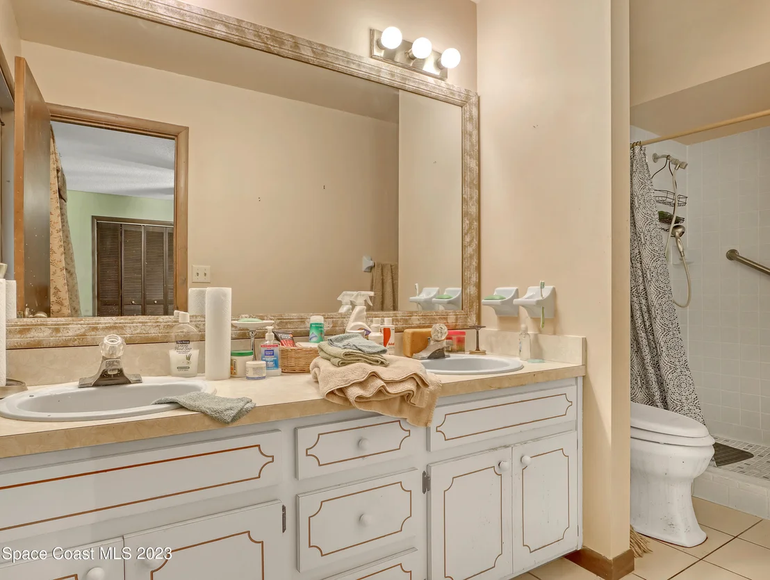 Photo of 232 Treu NW