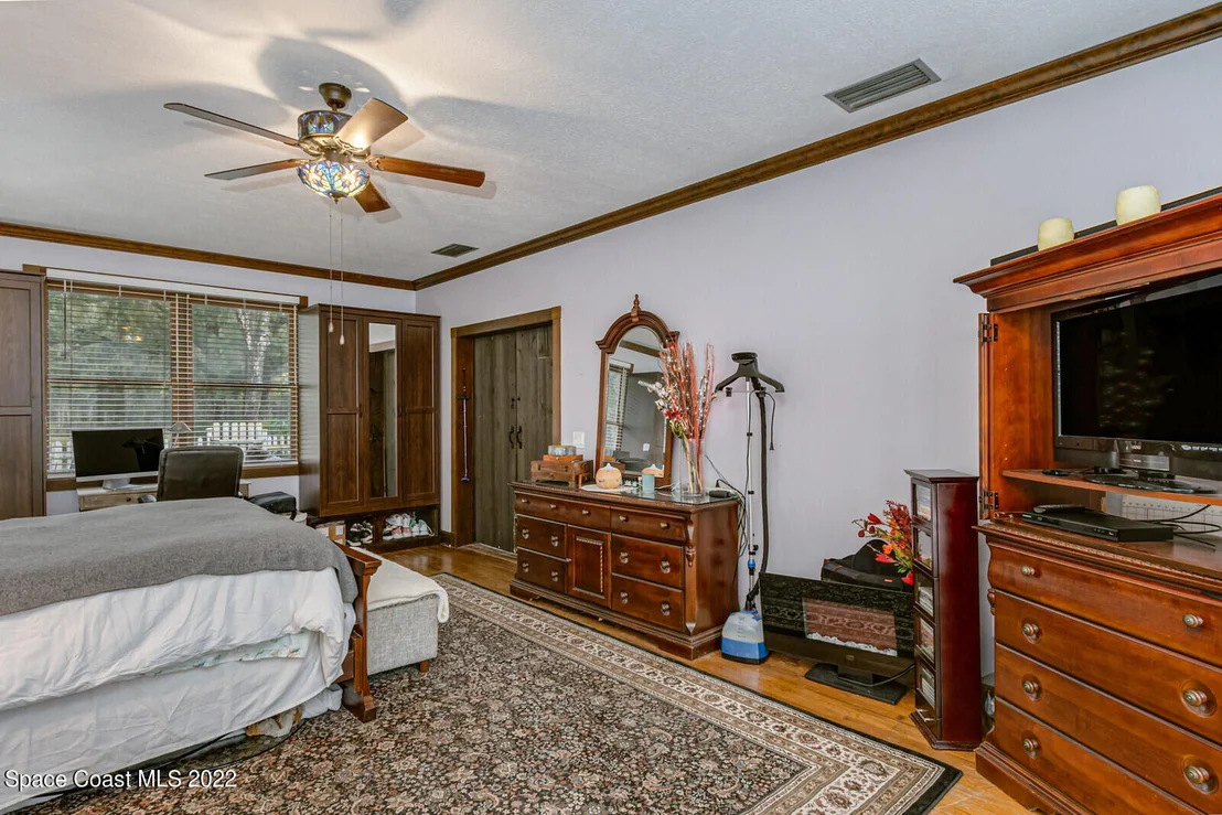 Photo of 2179 Turpentine Road