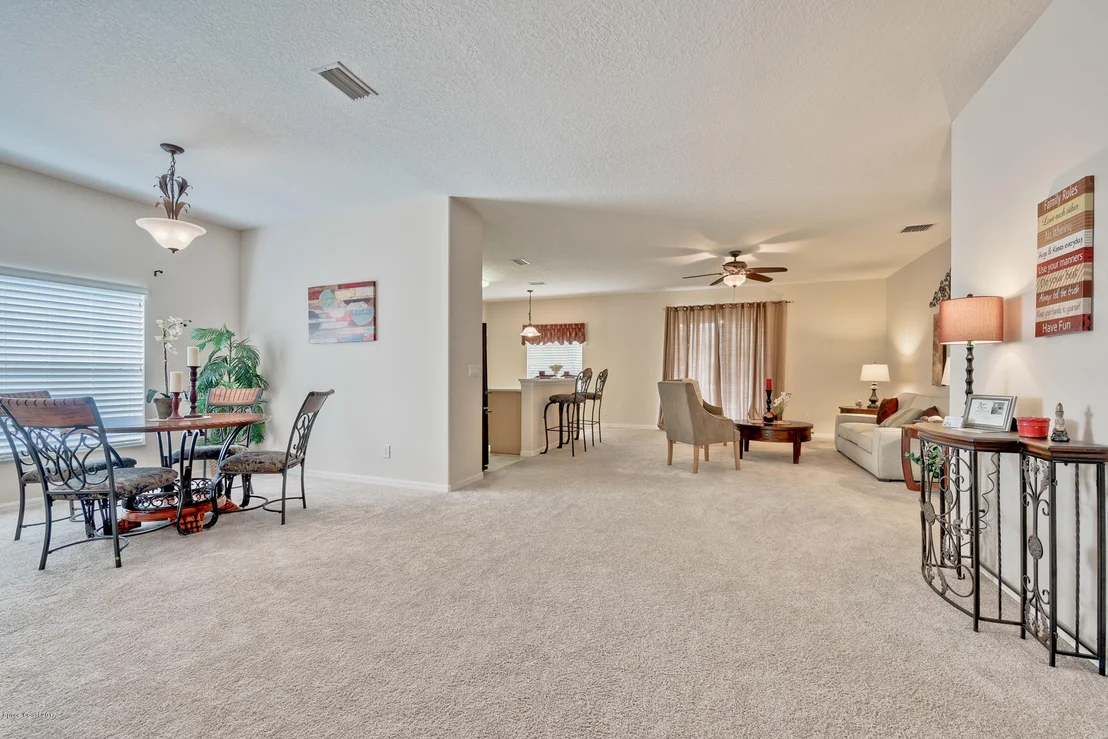 Photo of 5676 Indigo Crossing Drive