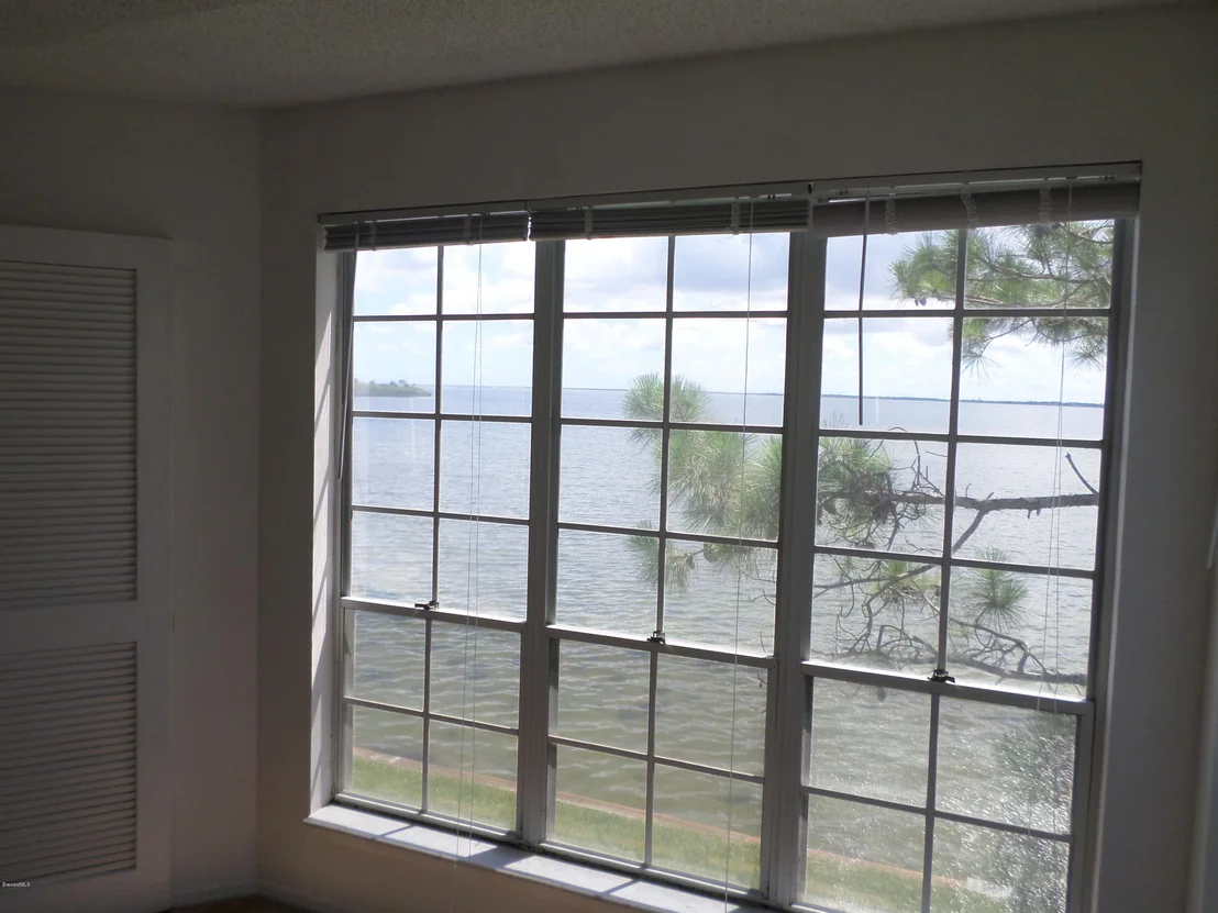 Photo of Unit 204 at 7340 Highway 1