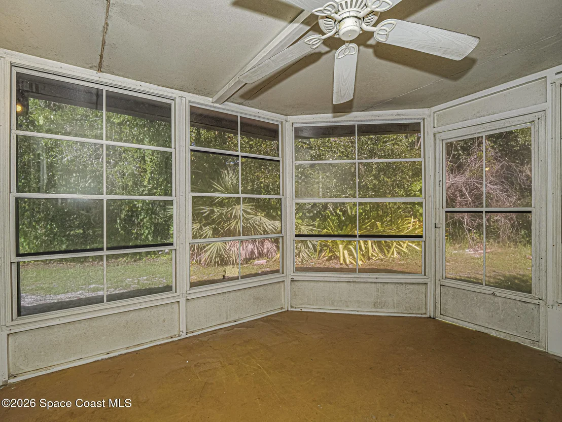 Photo of 2755 6th Place