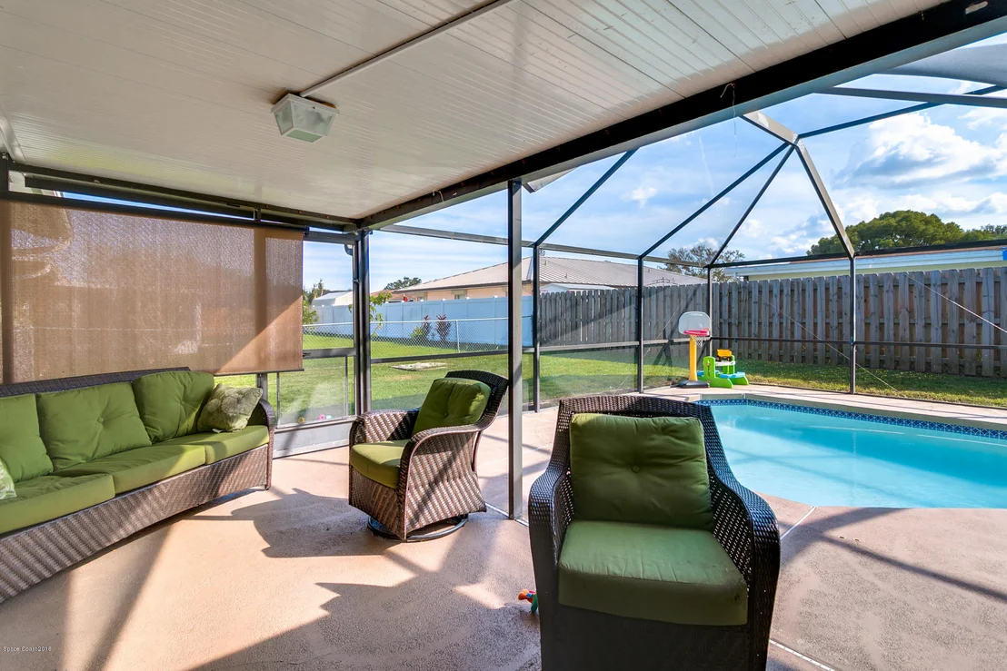 Photo of 2609 Corbusier Drive