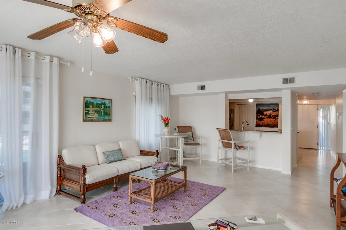 Photo of Unit 1205 at 1700 Commodore Boulevard