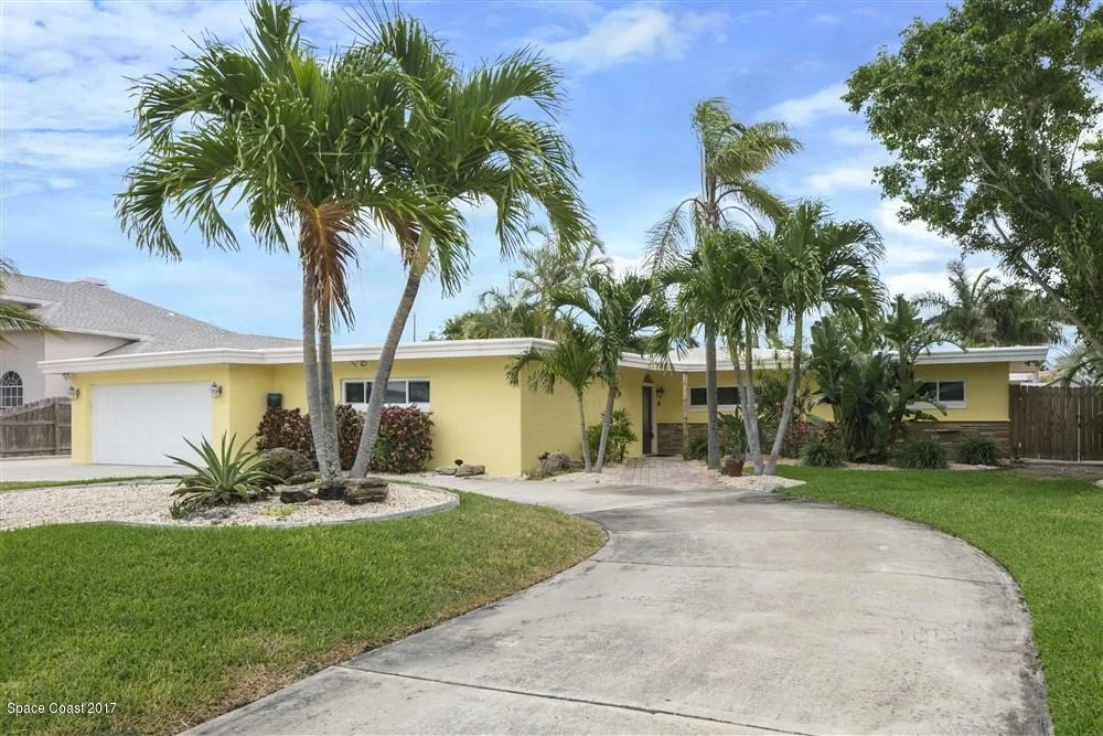 Photo of 11 W Point Drive