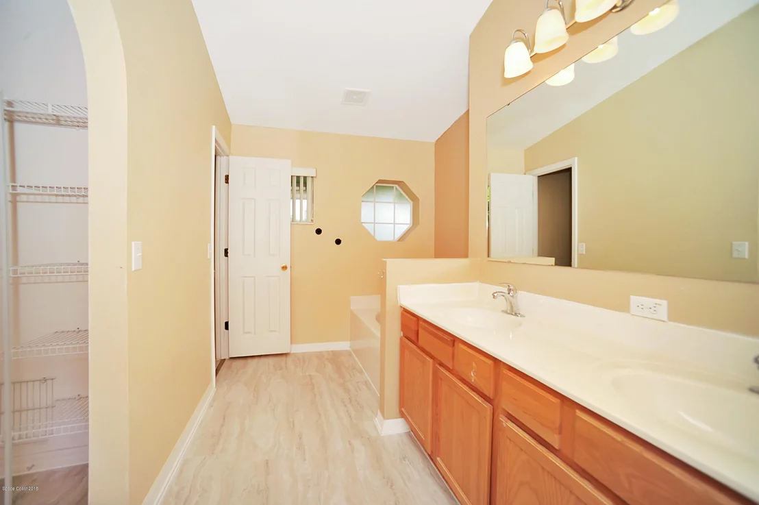 Photo of 2173 NE Spring Creek Circle NE
