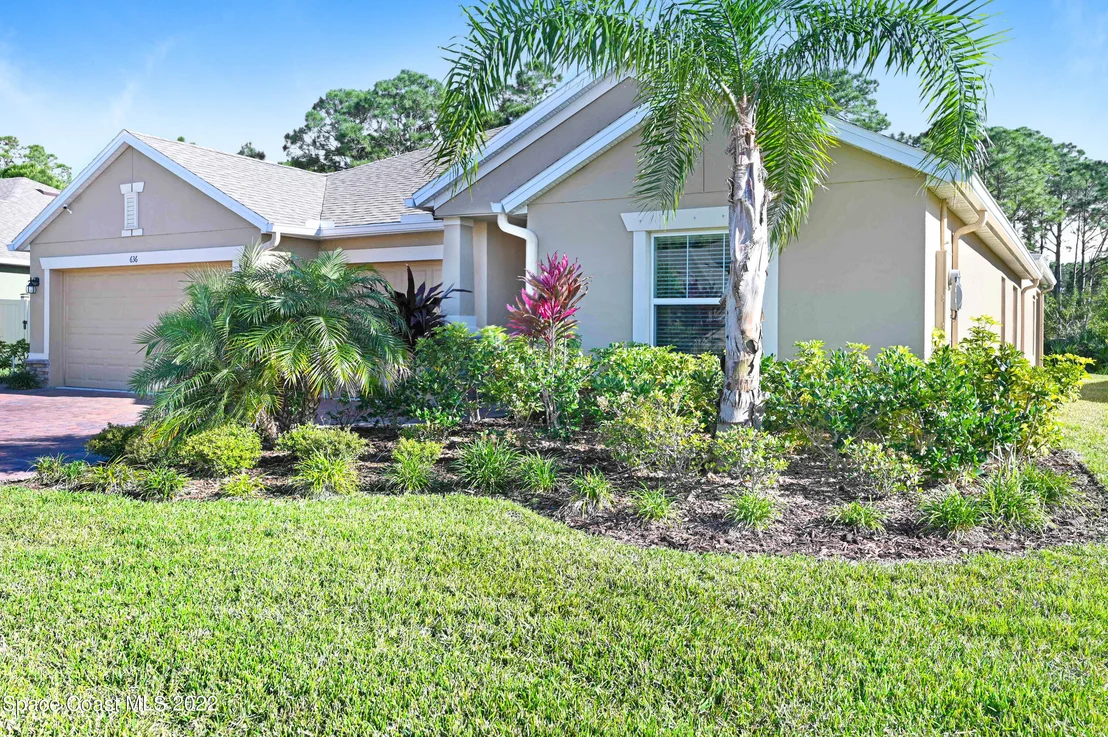 Photo of 636 Stonebriar Drive