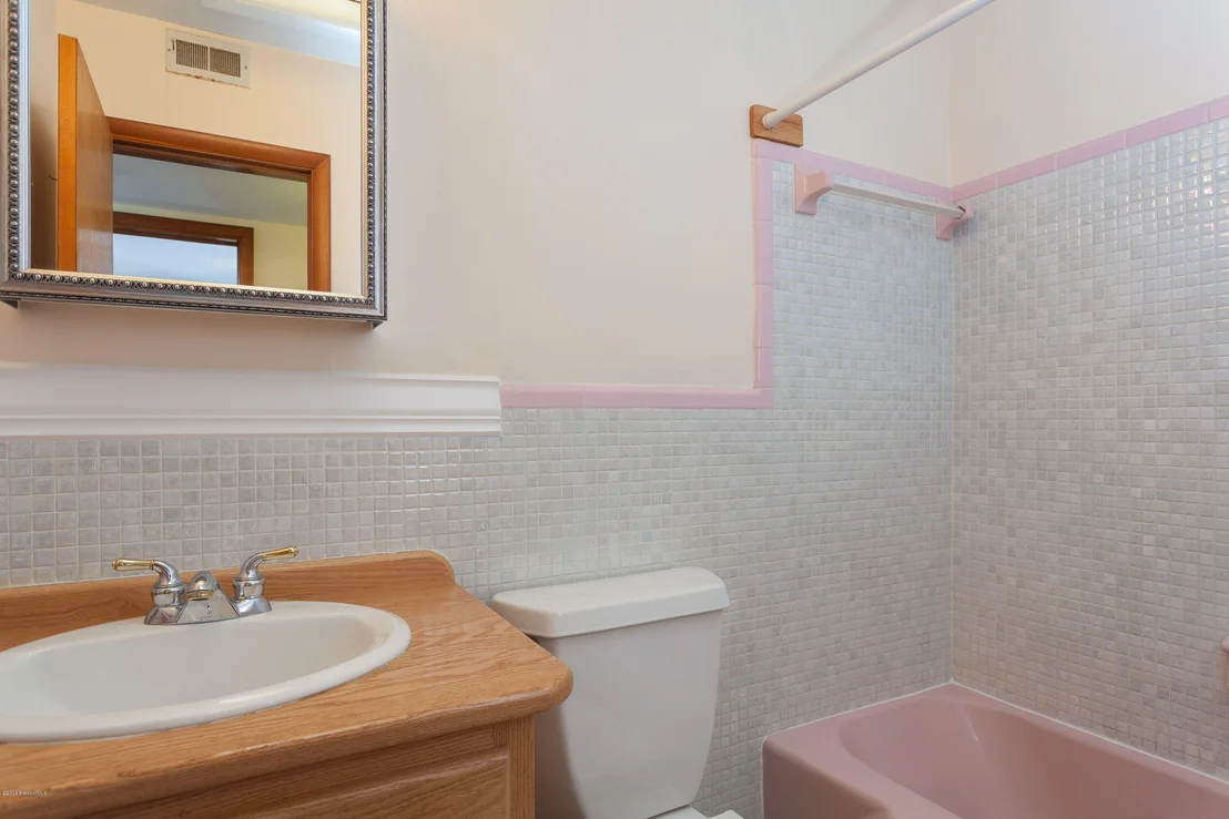 Photo of 112 Bouganvillea Drive