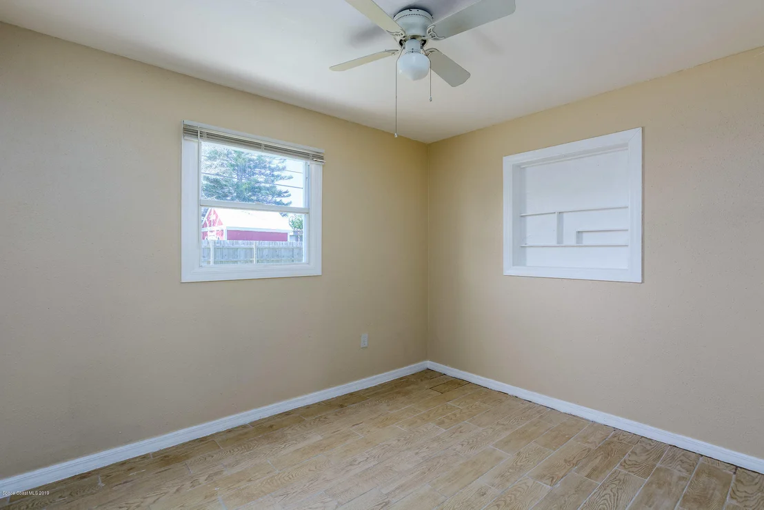 Photo of 4376 Thistleberry Drive