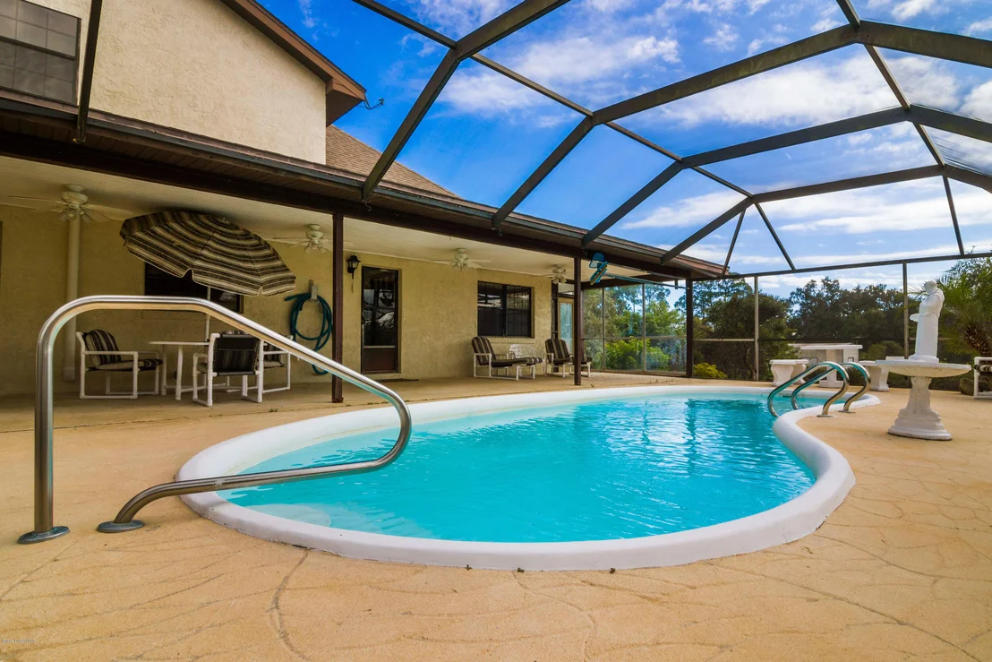 Photo of 2310 Holder Road