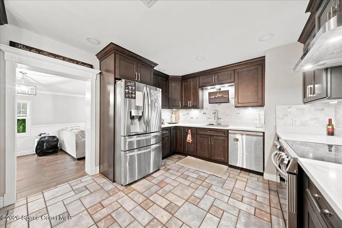 Photo of 4865 Cocoanut Drive