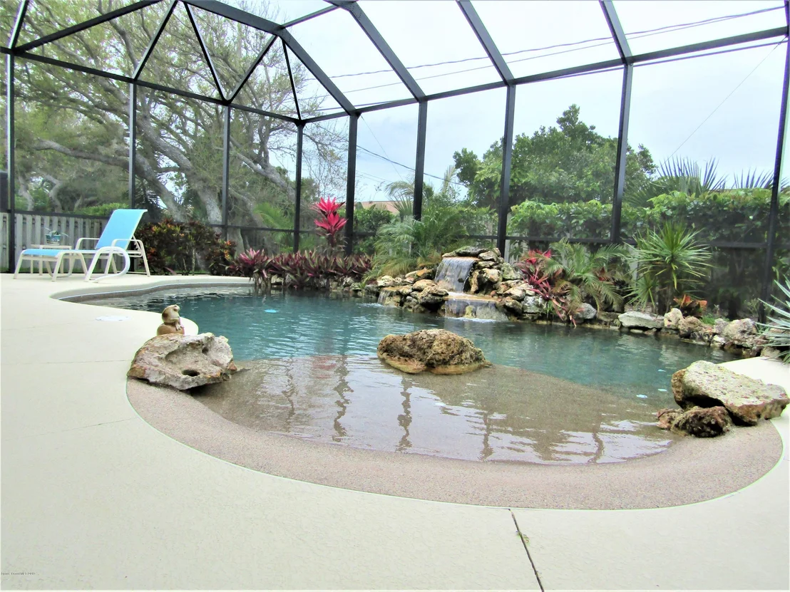 Photo of 220 Seaglass Drive