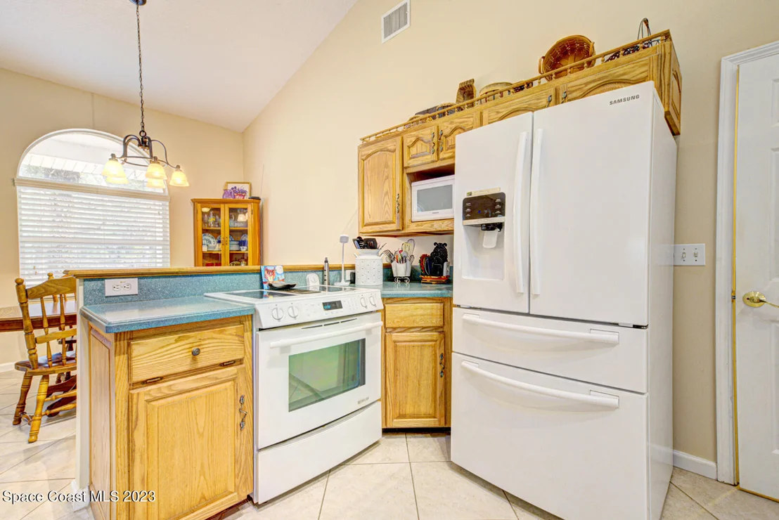 Photo of 3333 Aloha Lane