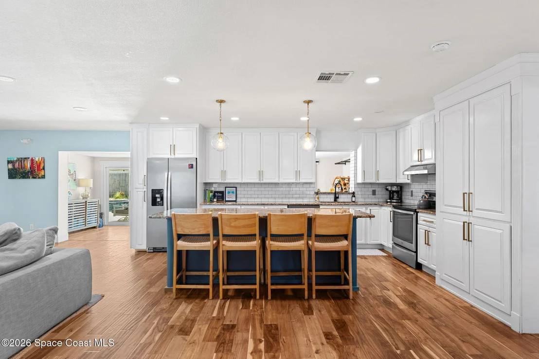 Photo of 505 Coronado Way