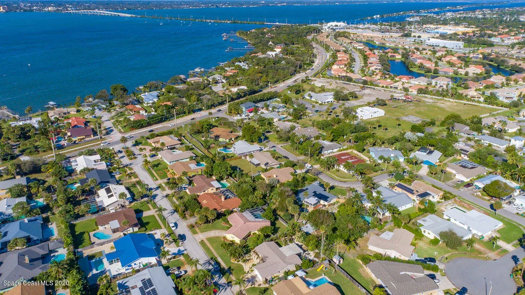 Photo of 250 Sand Pine Road