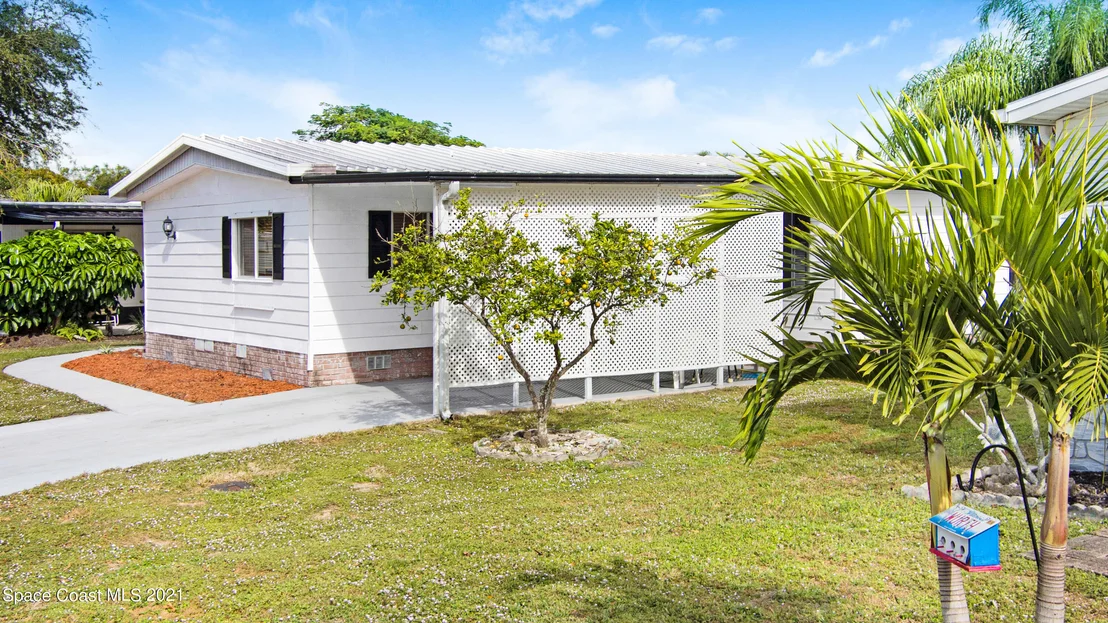 Photo of 566 Jean Circle