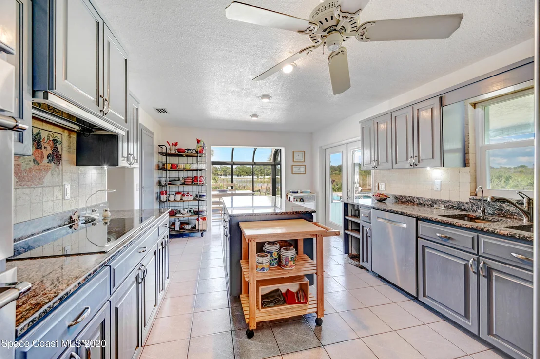Photo of 2045 Corey Road