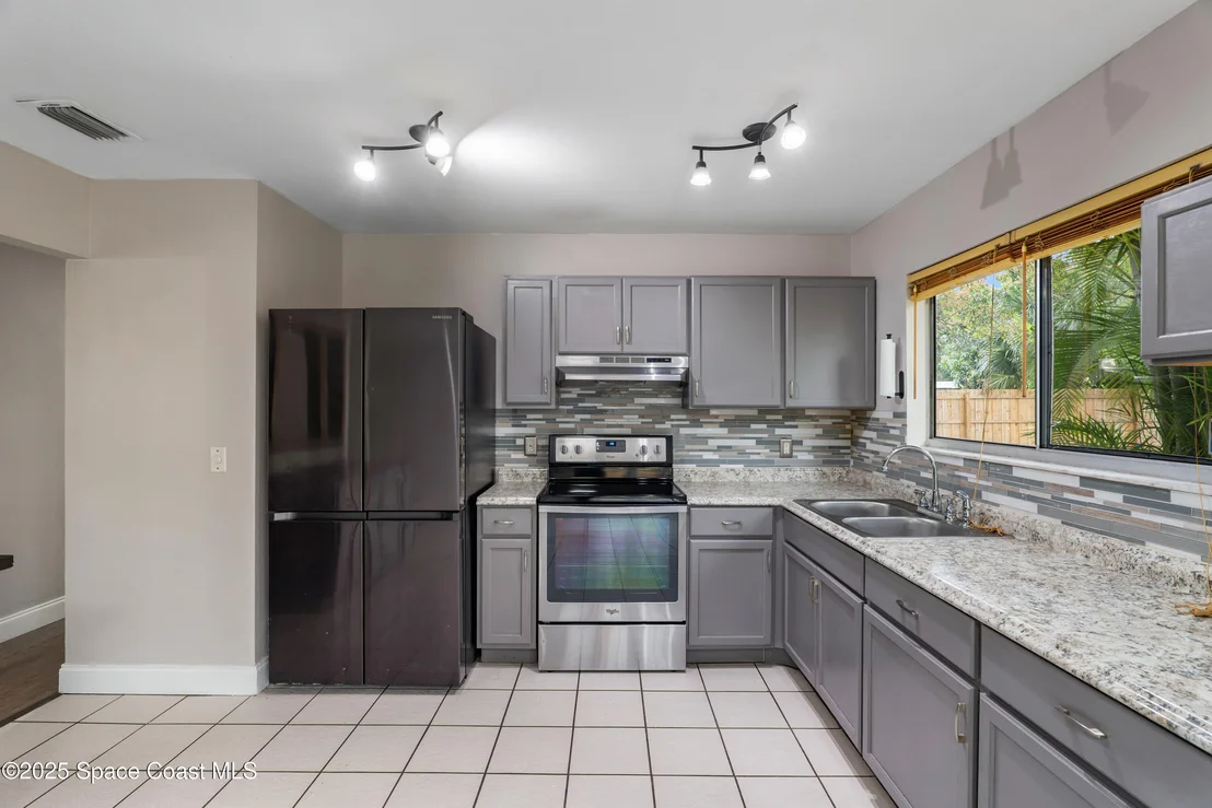 Photo of 1125 Galty Circle NE